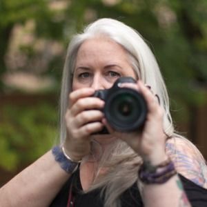 Meet your Posher, Dana